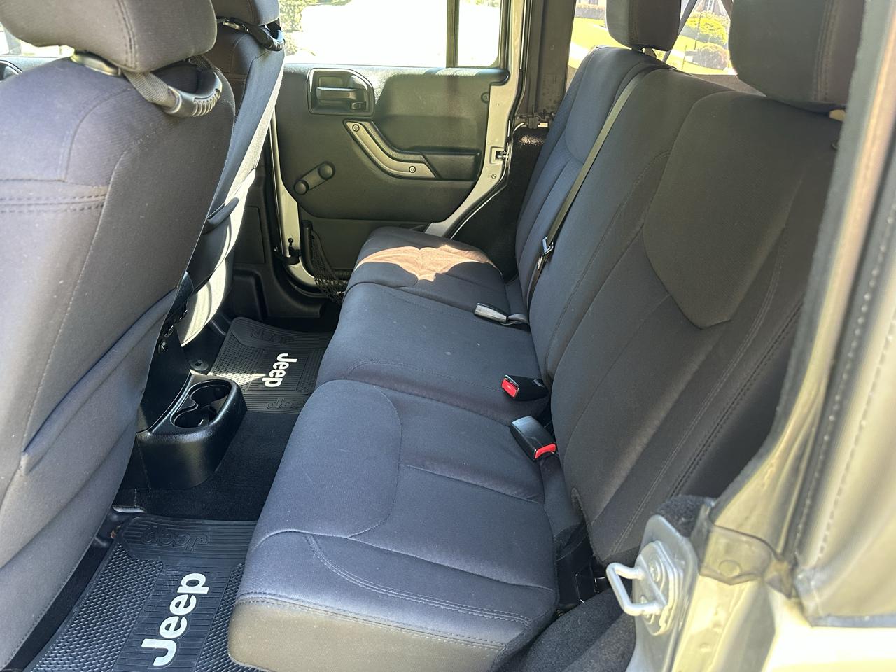 Jeep Wrangler Unlimited Sport 4WD 2015