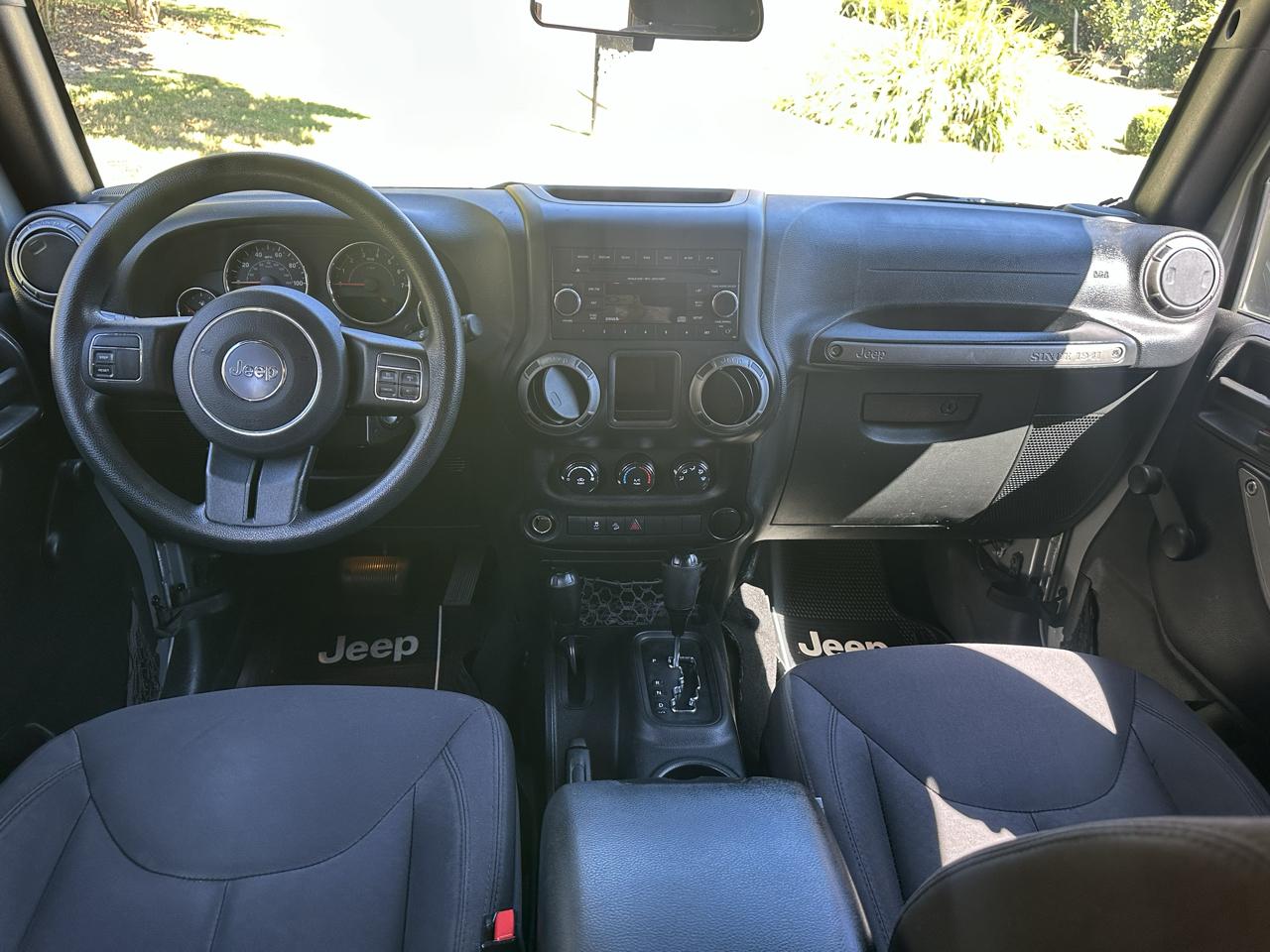 Jeep Wrangler Unlimited Sport 4WD 2015