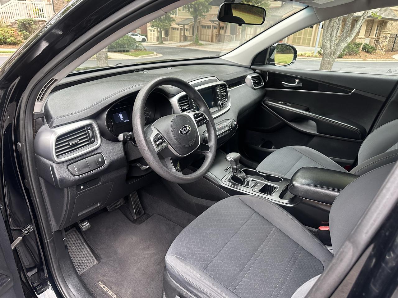 Kia Sorento L 2WD 2019