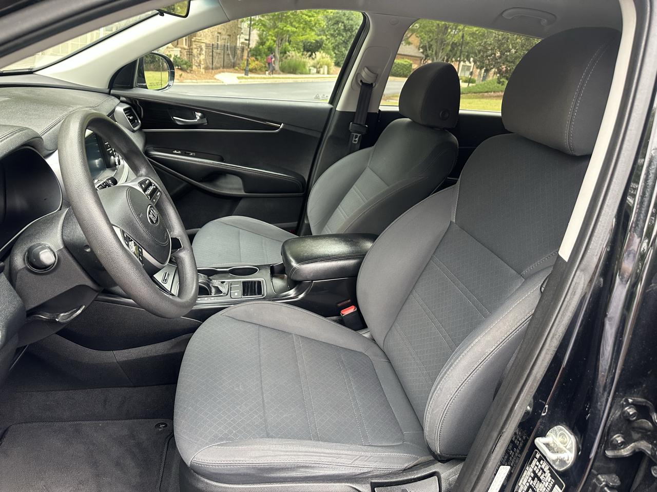 Kia Sorento L 2WD 2019