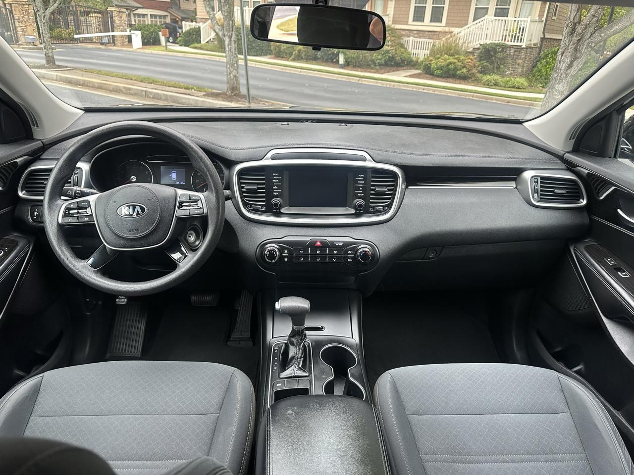 Kia Sorento L 2WD 2019