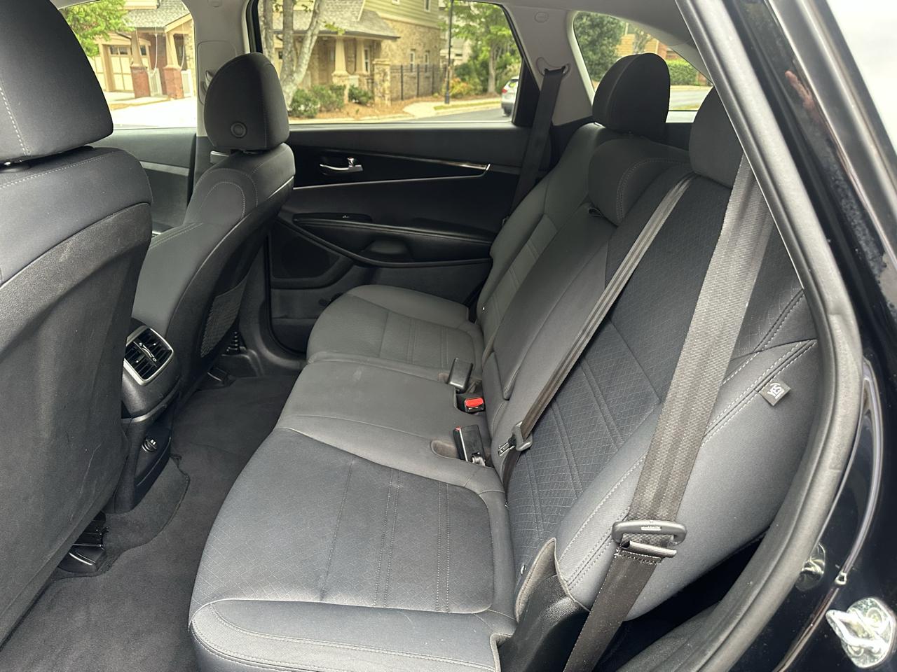 Kia Sorento L 2WD 2019