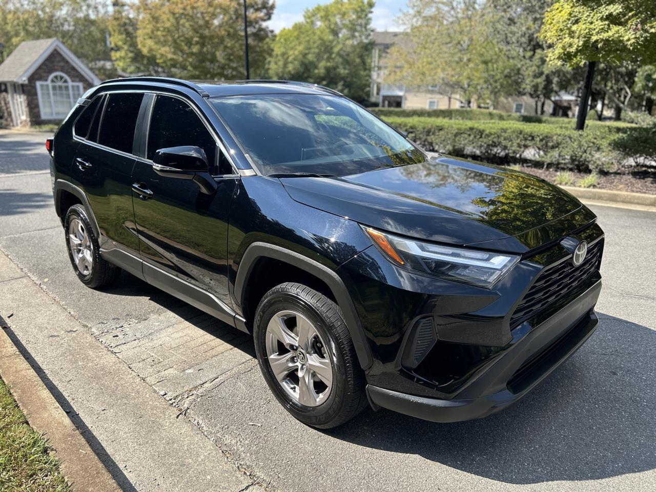 2022 Toyota RAV4 XLE AWD