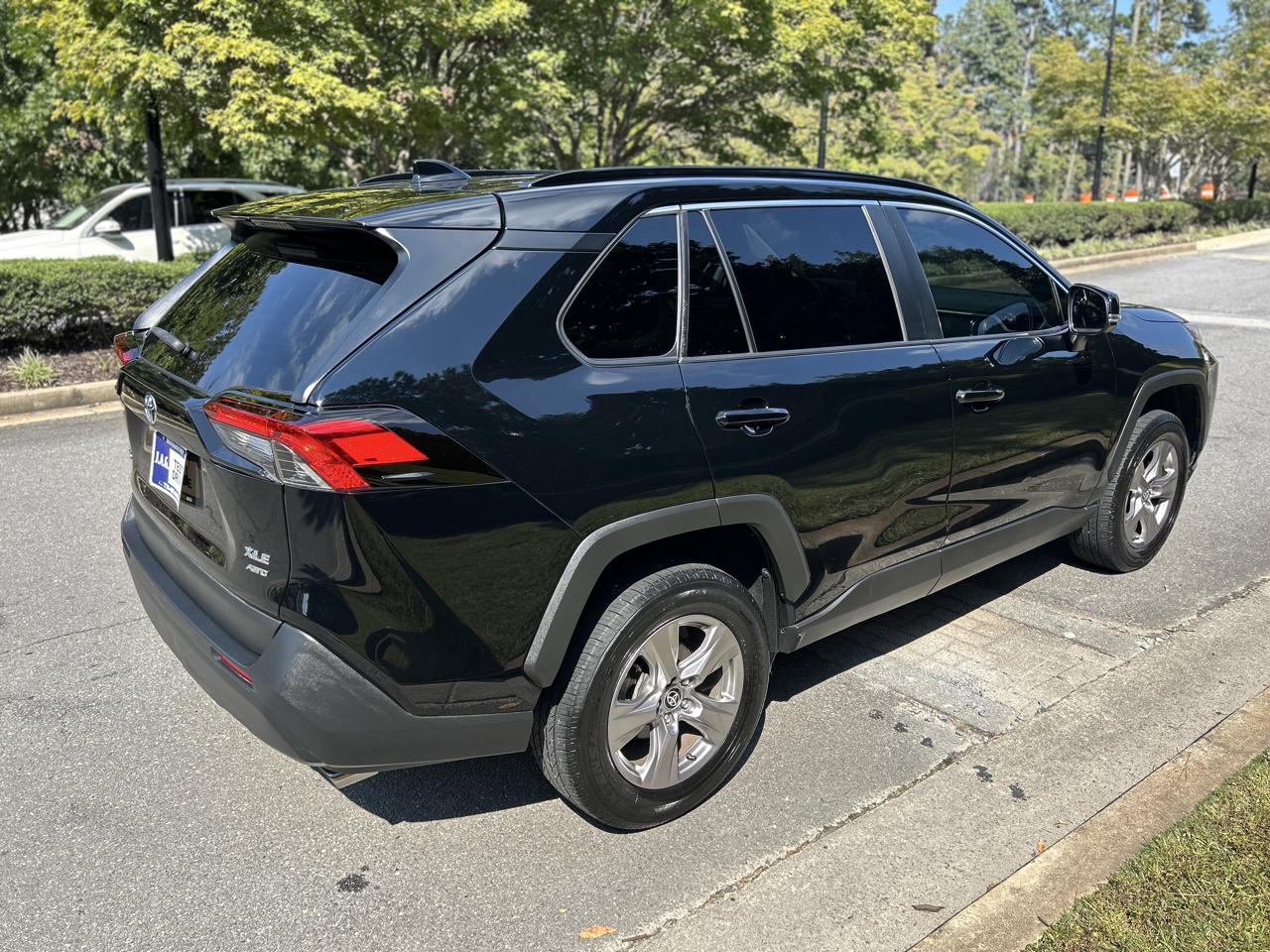 Toyota RAV4 XLE AWD 2022