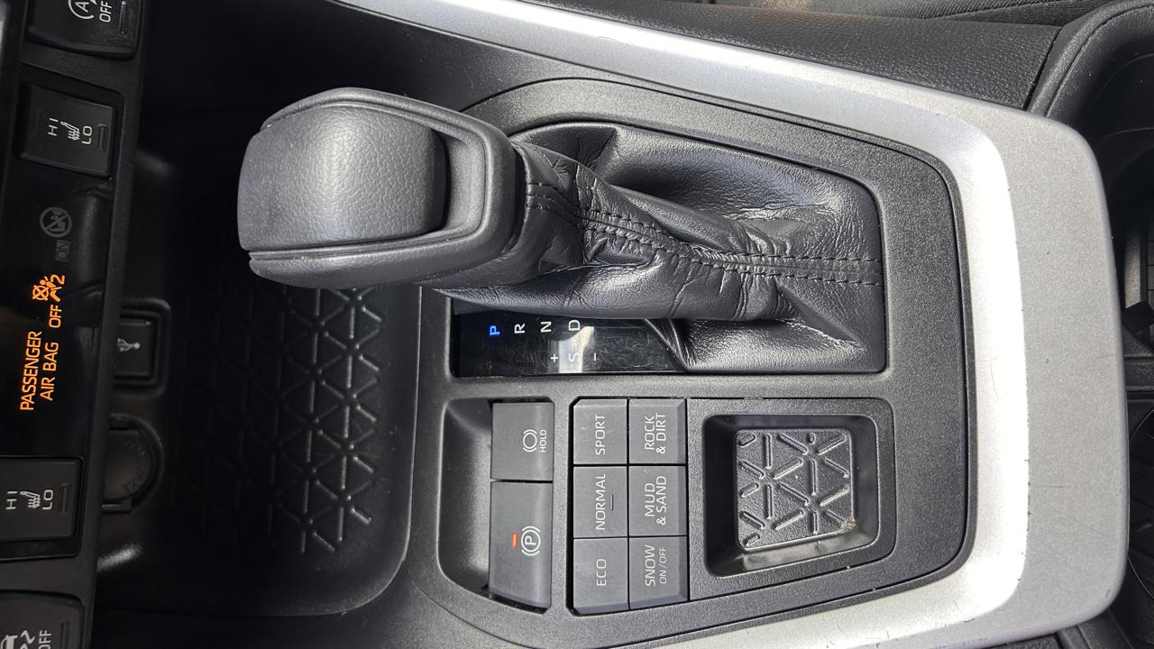 Toyota RAV4 XLE AWD 2022