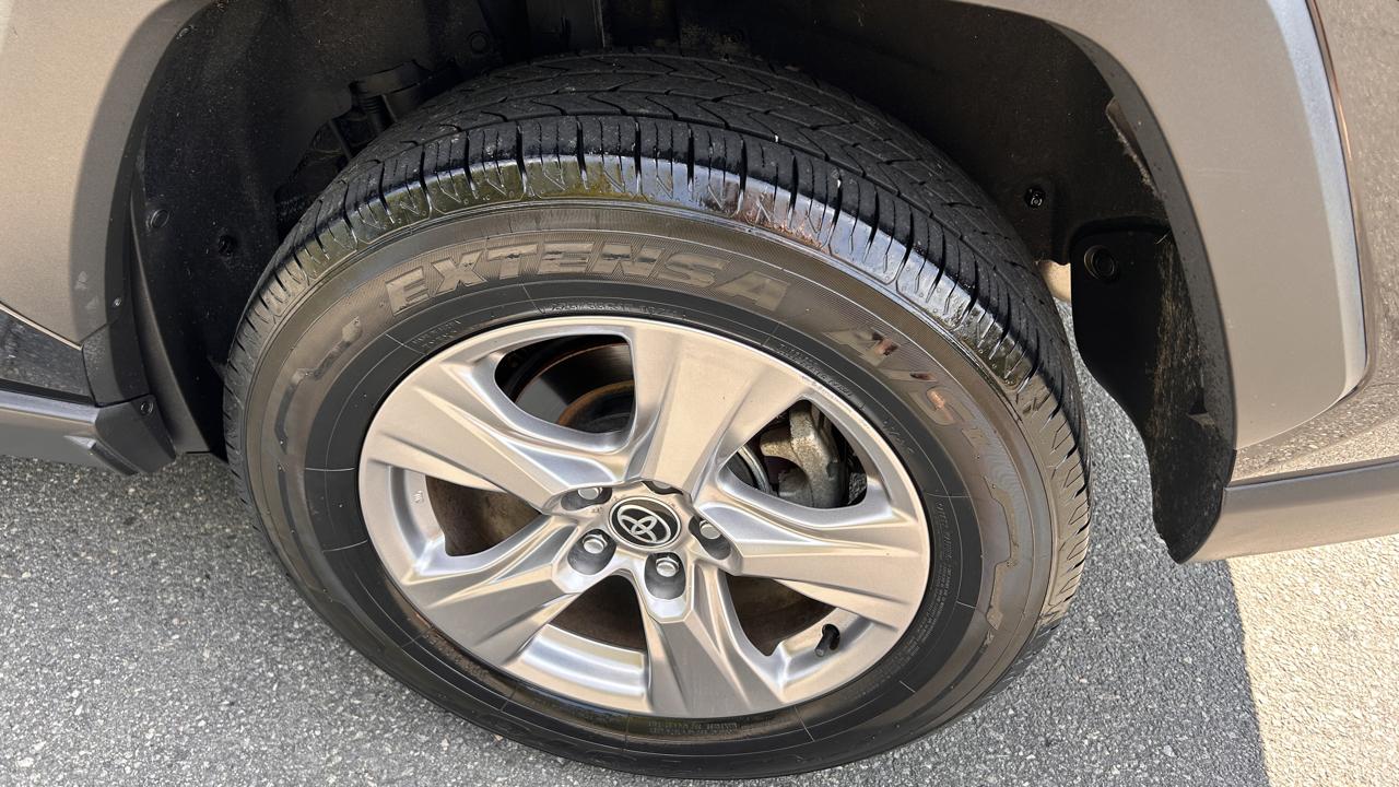 Toyota RAV4 XLE AWD 2022