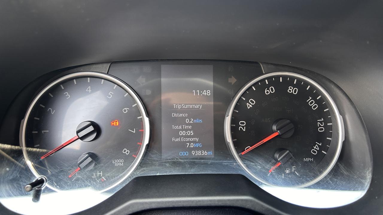 Toyota RAV4 XLE AWD 2022