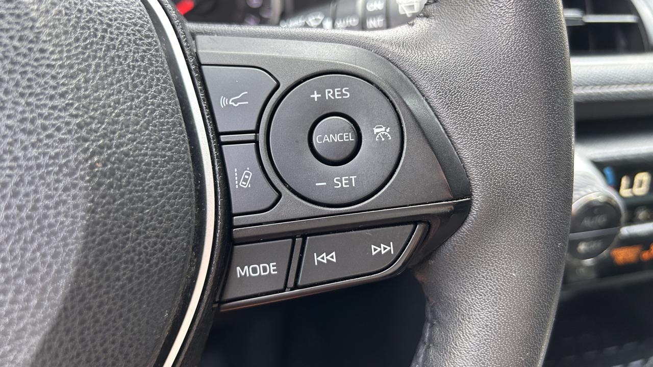 Toyota RAV4 XLE AWD 2022