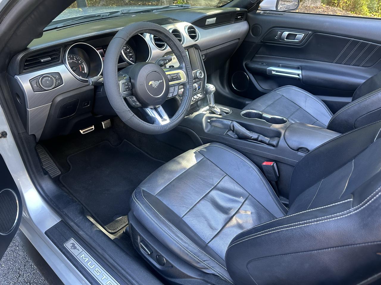 Ford Mustang EcoBoost Premium Convertible 2018