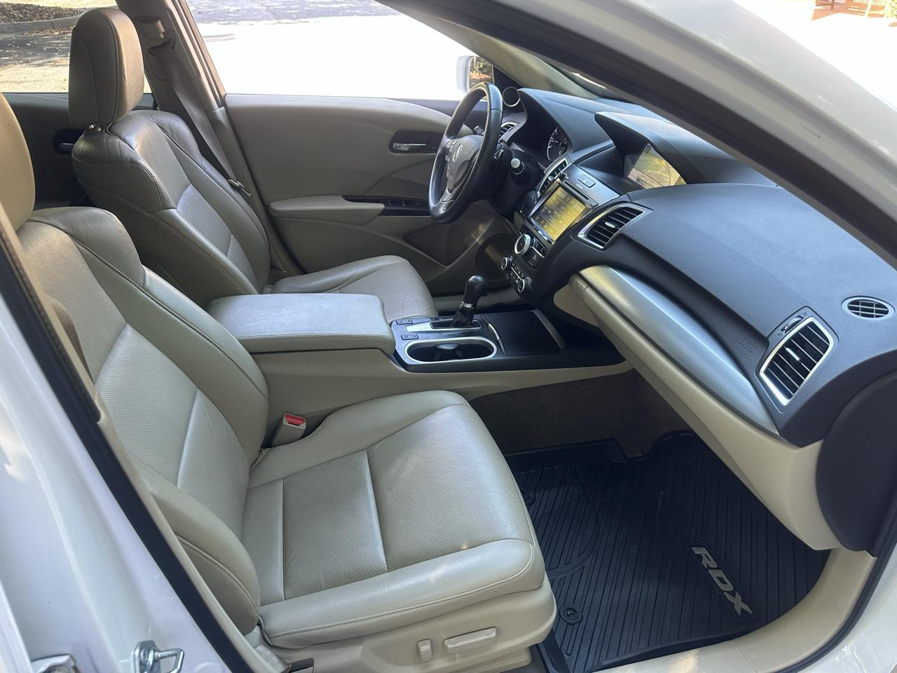 Acura RDX 6-Spd AT w/ Technology Package 2016