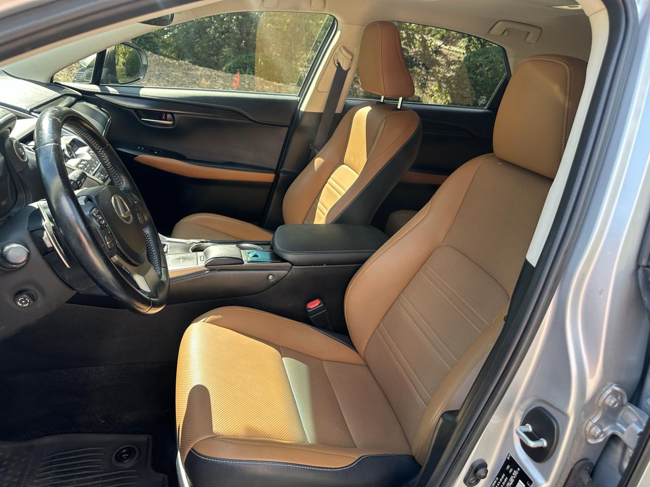 Lexus NX 300 Base 2018