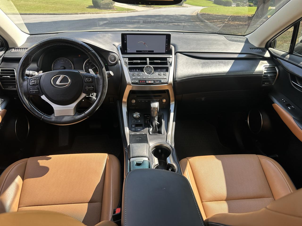 Lexus NX 300 Base 2018