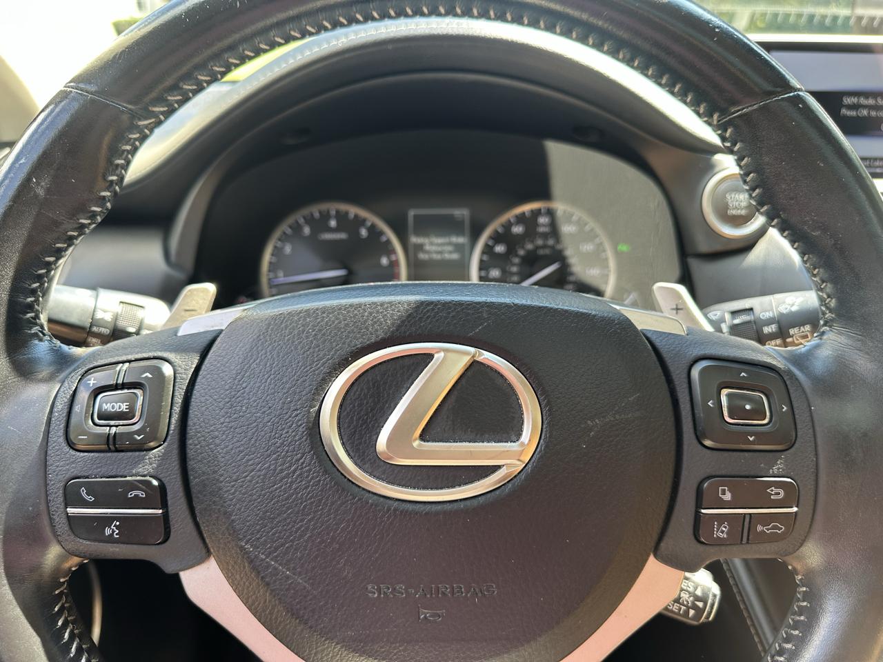 Lexus NX 300 Base 2018