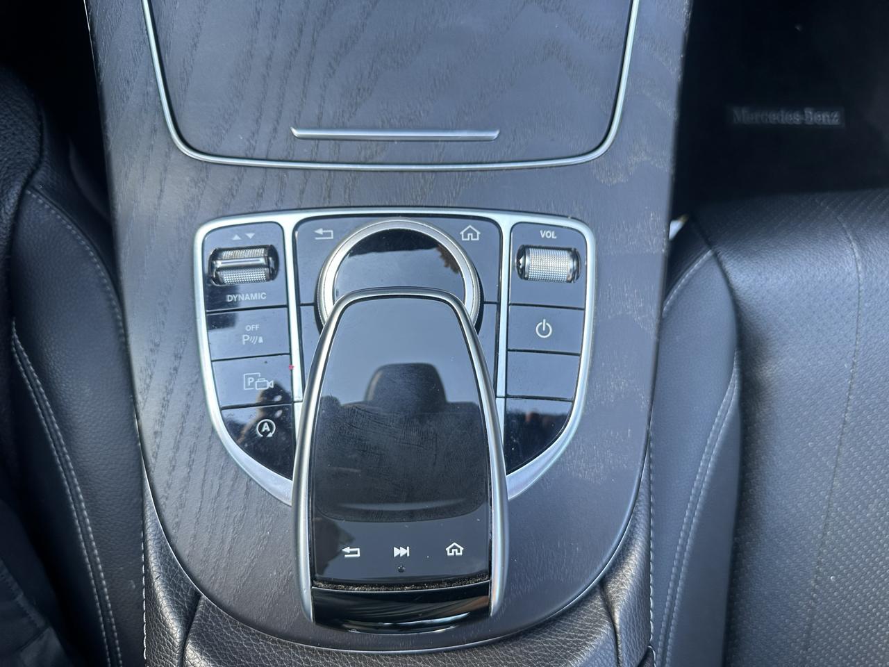 Mercedes-Benz E-Class E300 Luxury Sedan 2018