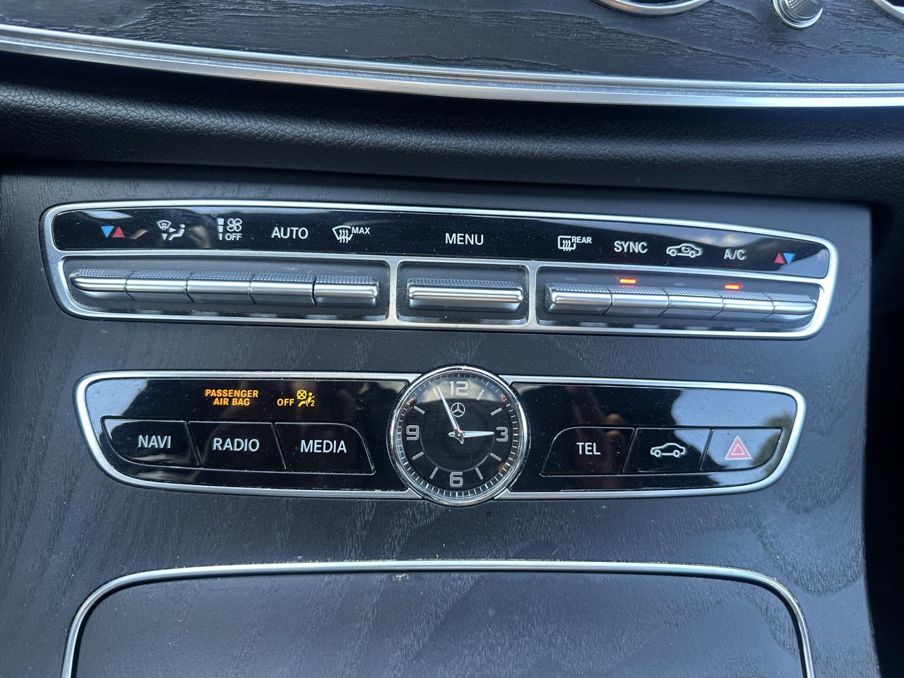 Mercedes-Benz E-Class E300 Luxury Sedan 2018