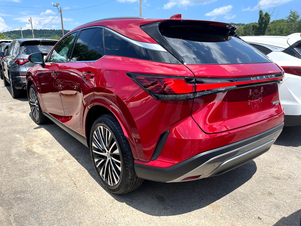 2024 Lexus RX 350h Premium photo 3