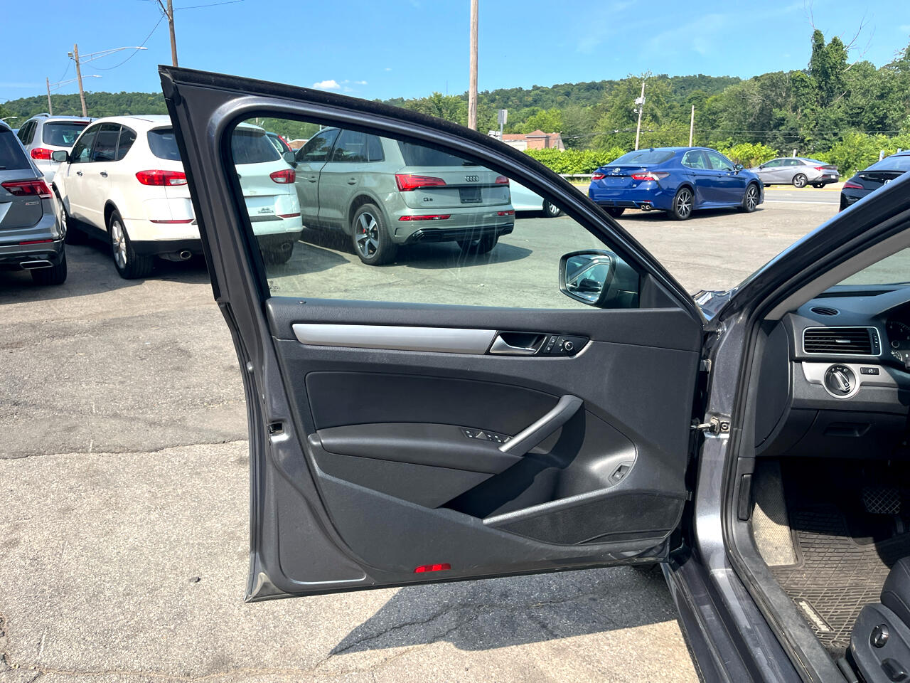 Volkswagen Passat 4dr Sdn 1.8T Auto S PZEV 2015 Volkswagen Passat 4dr Sdn 1.8T Auto S PZEV 2015