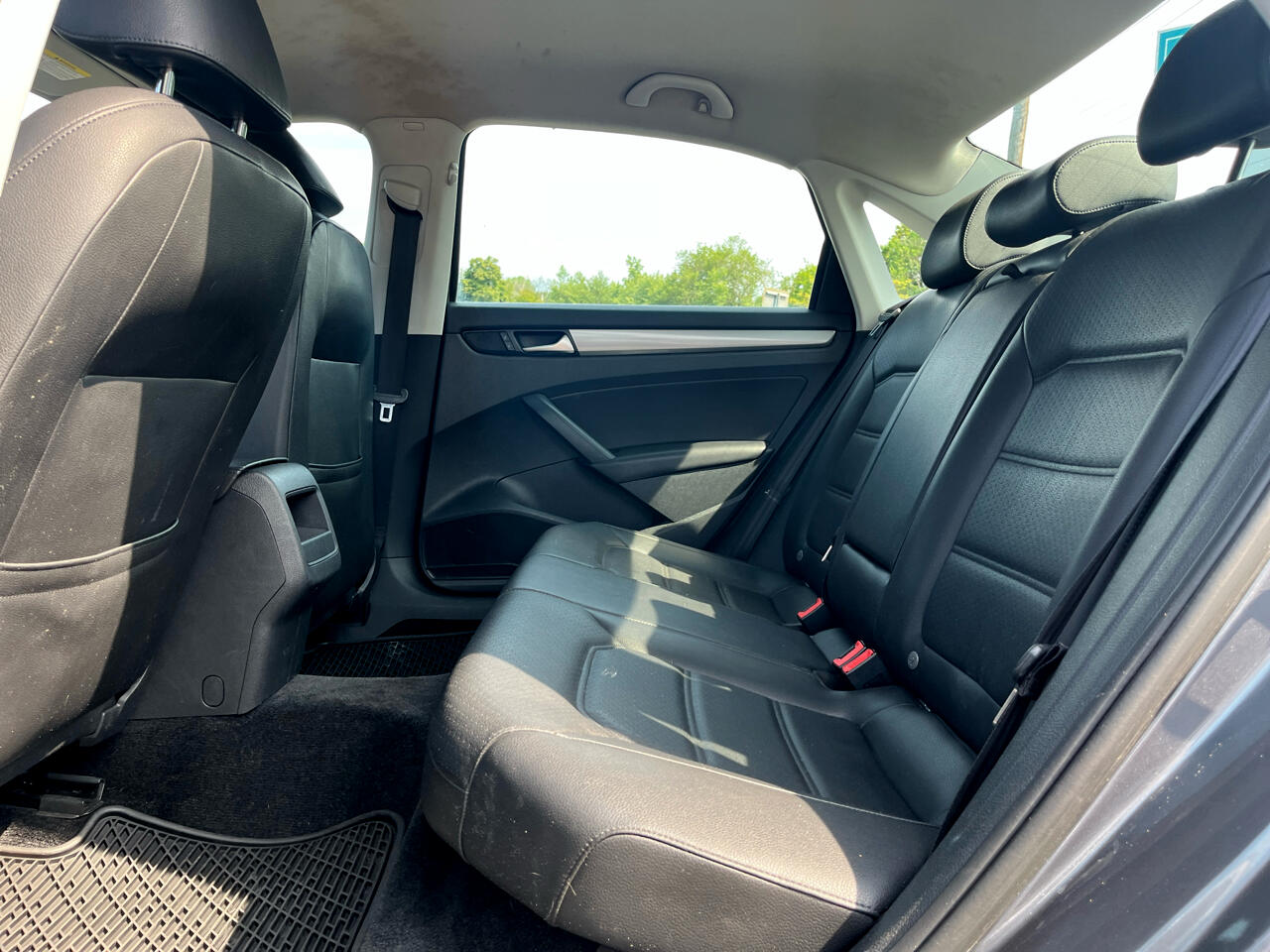 Volkswagen Passat 4dr Sdn 1.8T Auto S PZEV 2015 Volkswagen Passat 4dr Sdn 1.8T Auto S PZEV 2015