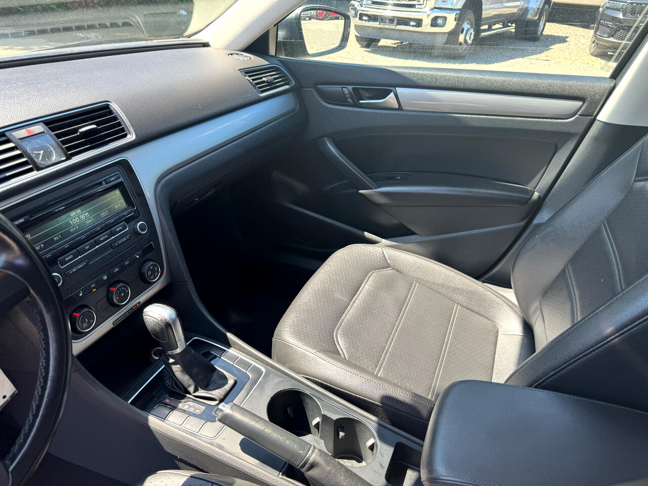 Volkswagen Passat 4dr Sdn 1.8T Auto S PZEV 2015 Volkswagen Passat 4dr Sdn 1.8T Auto S PZEV 2015