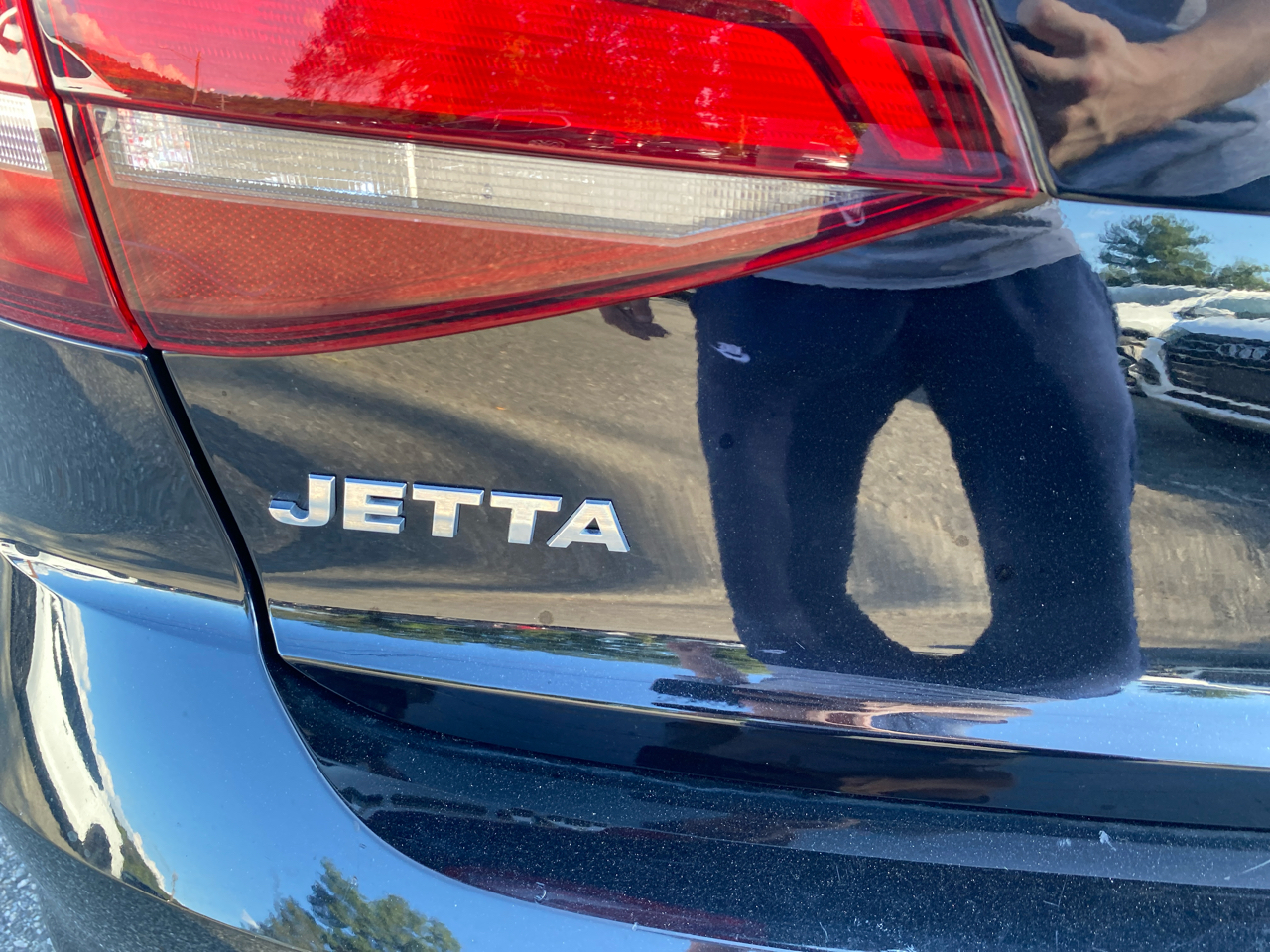 2017 Volkswagen Jetta 1.4T S photo 2