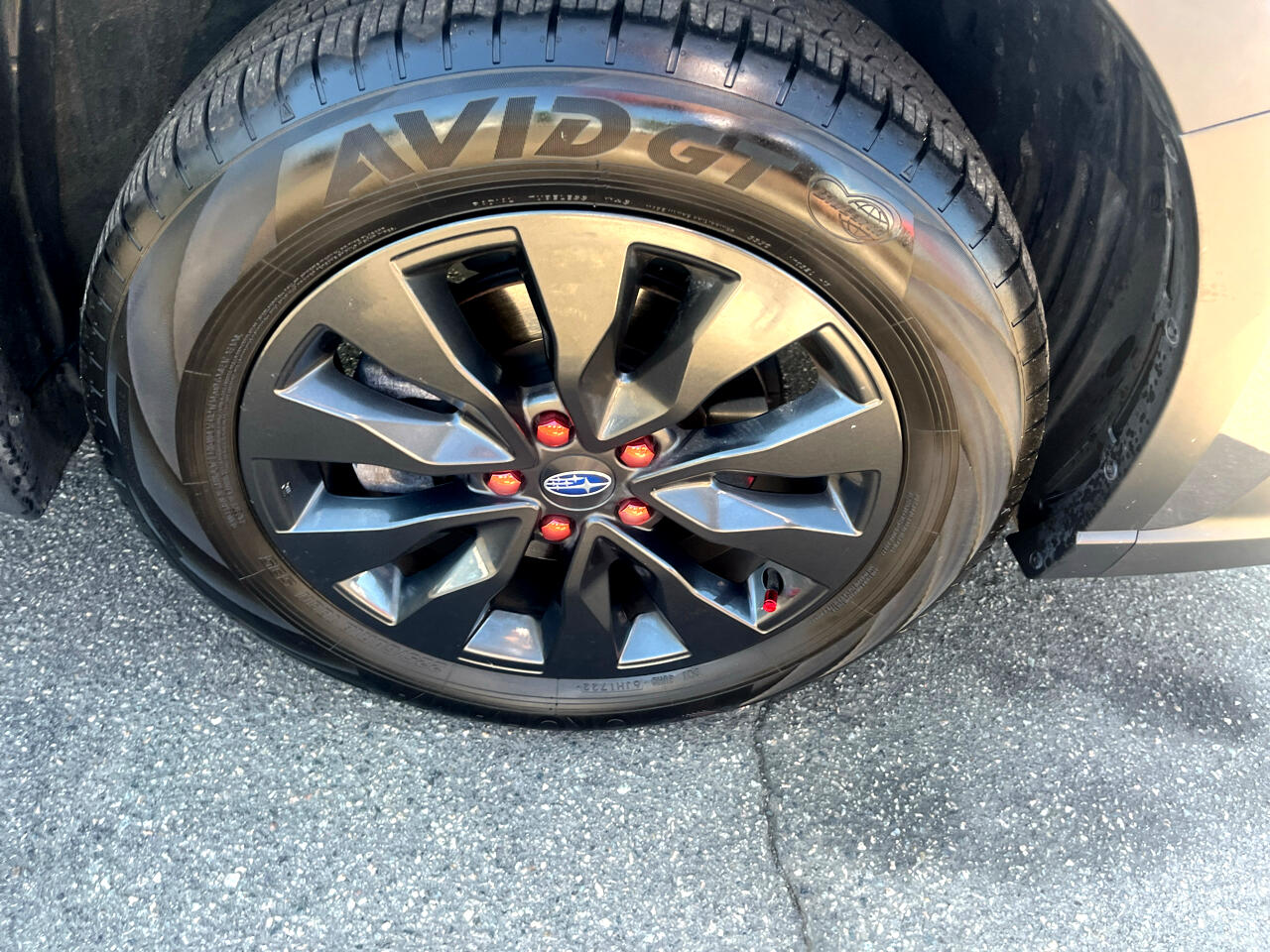 2023 Subaru Outback Onyx Edition photo 2