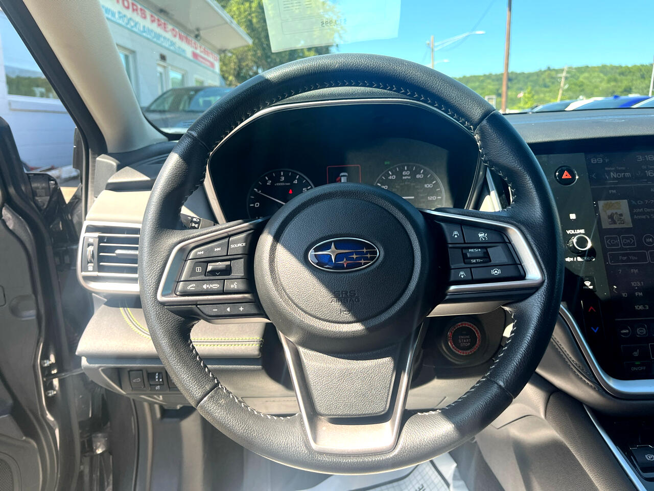 2023 Subaru Outback Onyx Edition photo 22
