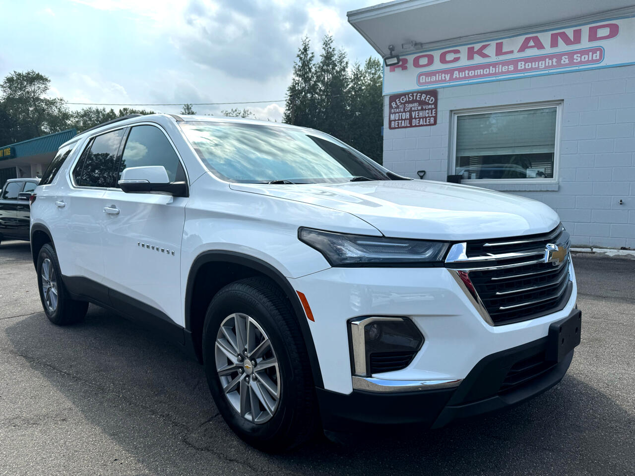 2023 Chevrolet Traverse Leather photo 3