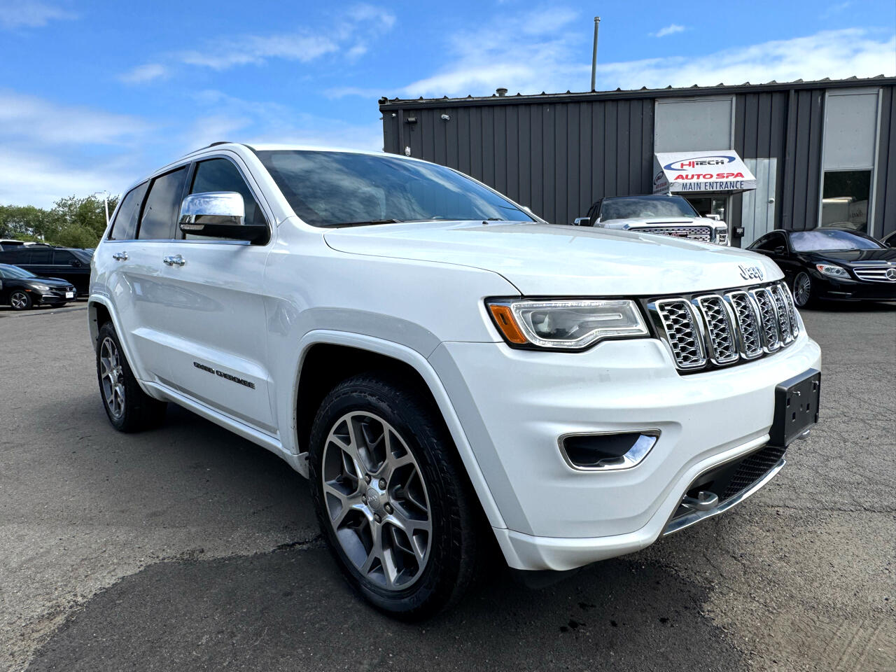2020 Jeep Grand Cherokee Overland photo 3