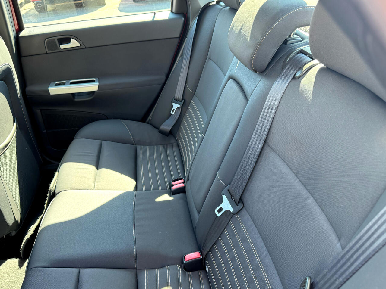 2011 Volvo S40 photo 14