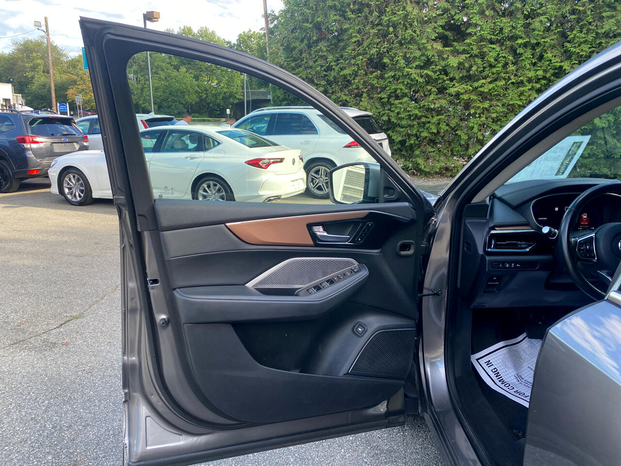 2022 Acura MDX SH-AWD Technology photo 17