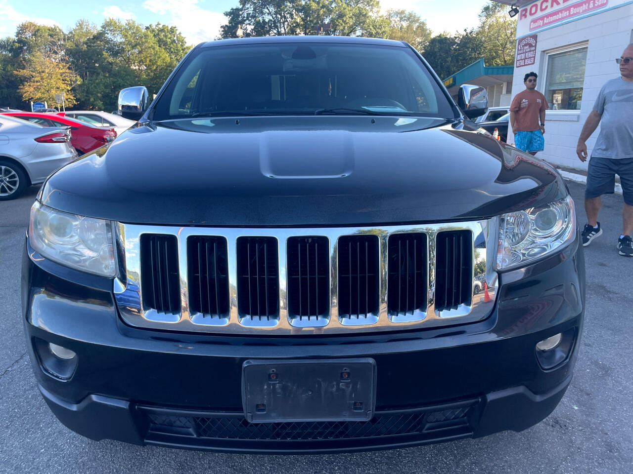 2013 Jeep Grand Cherokee Limited photo 2