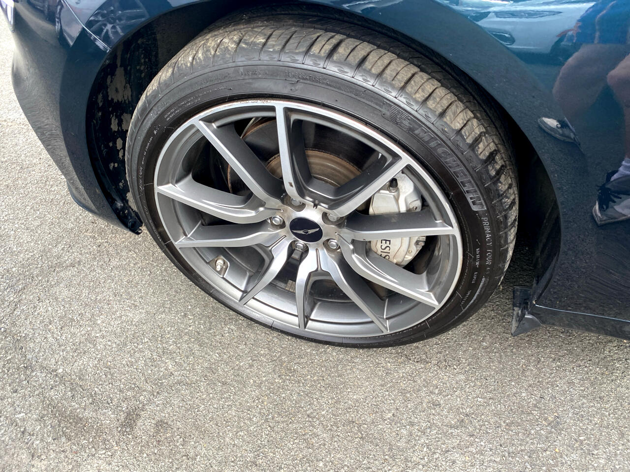 2024 Genesis G70 2.5T photo 12