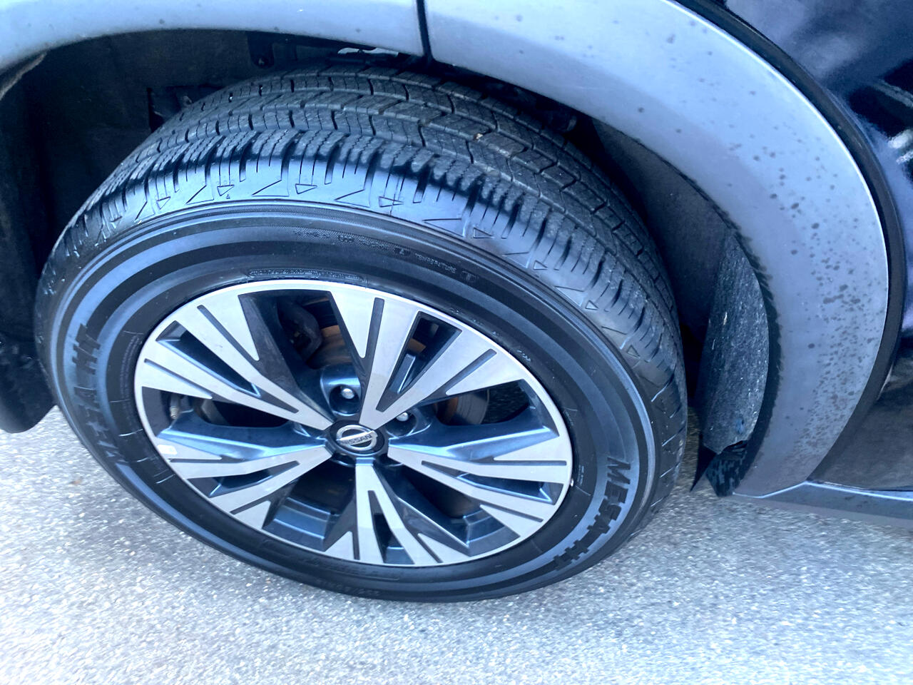 2021 Nissan Rogue SV photo 5
