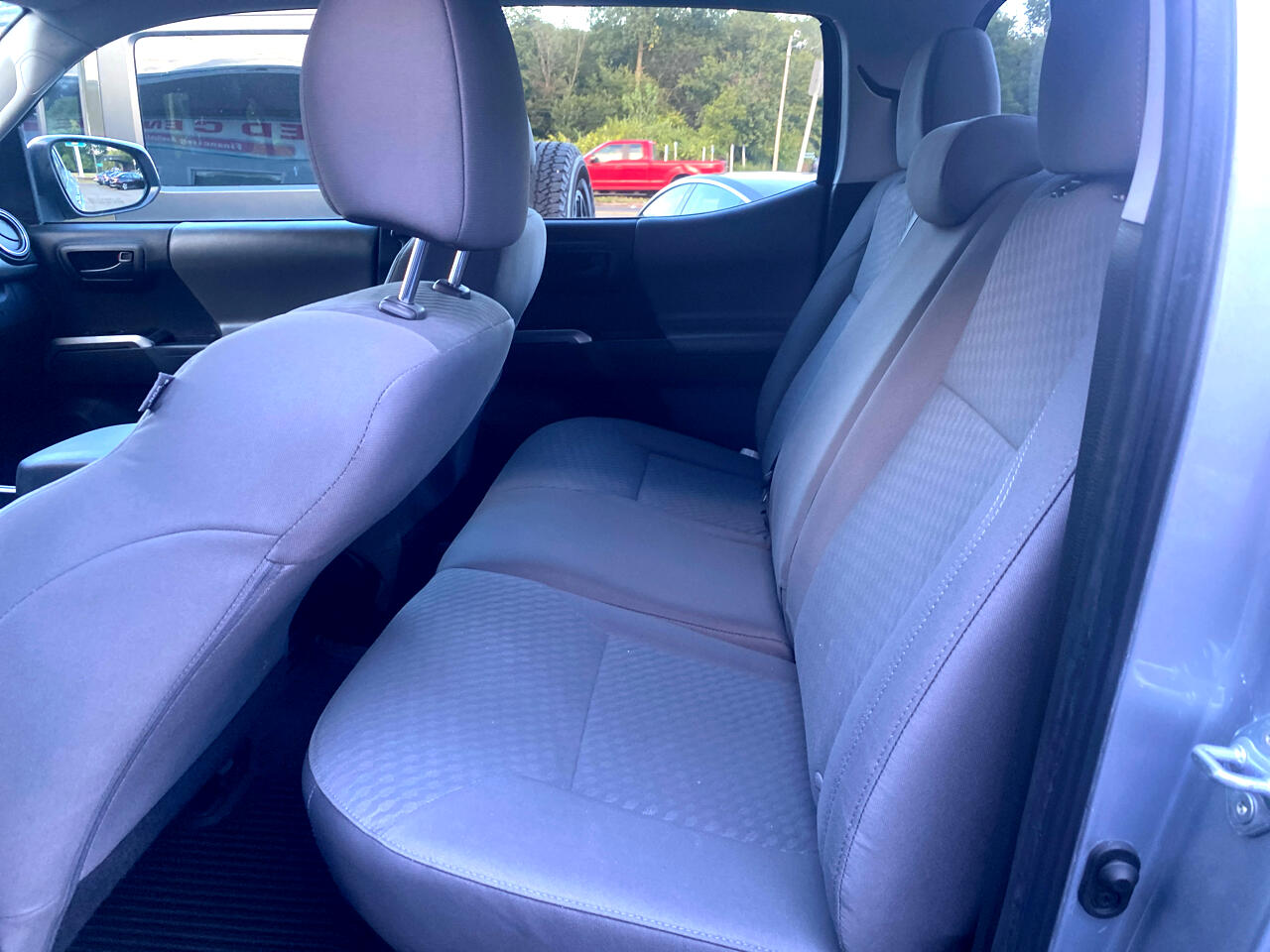 2022 Toyota Tacoma 4x4 TRD Double Cab V6 photo 19