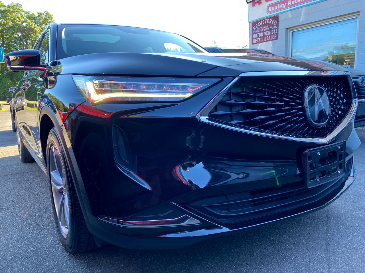 2023 Acura MDX SH-AWD photo 3