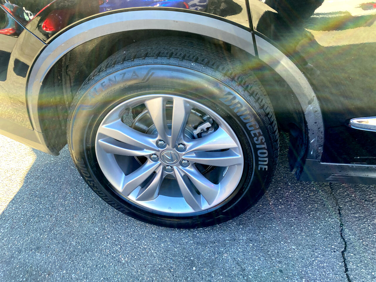 2023 Acura MDX SH-AWD photo 5