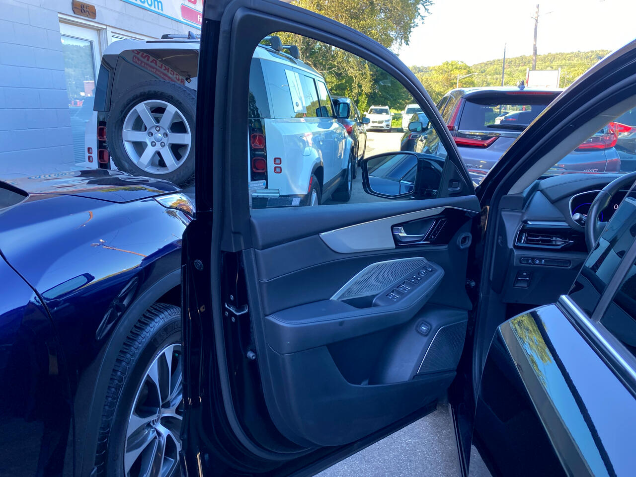 2023 Acura MDX SH-AWD photo 15