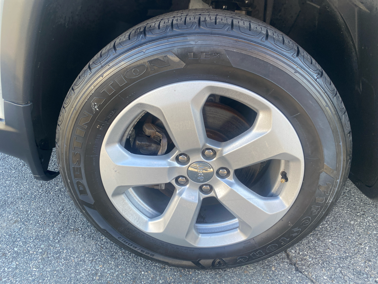 2021 Jeep Compass Latitude photo 12