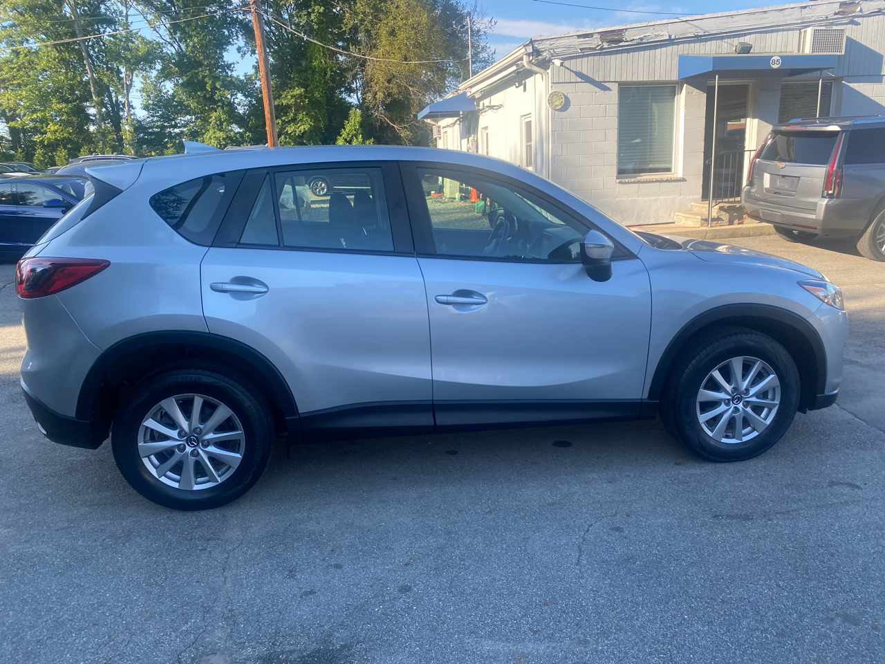 Mazda CX-5 2016.5 AWD 4dr Auto Sport 2016 Mazda CX-5 2016.5 AWD 4dr Auto Sport 2016