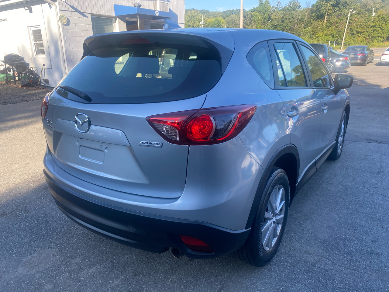 Mazda CX-5 2016.5 AWD 4dr Auto Sport 2016 Mazda CX-5 2016.5 AWD 4dr Auto Sport 2016