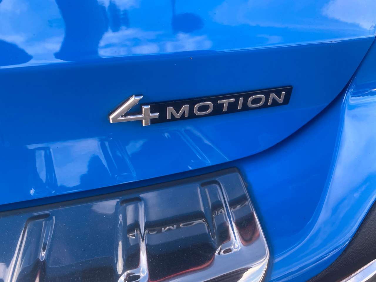 2023 Volkswagen Taos SE photo 11