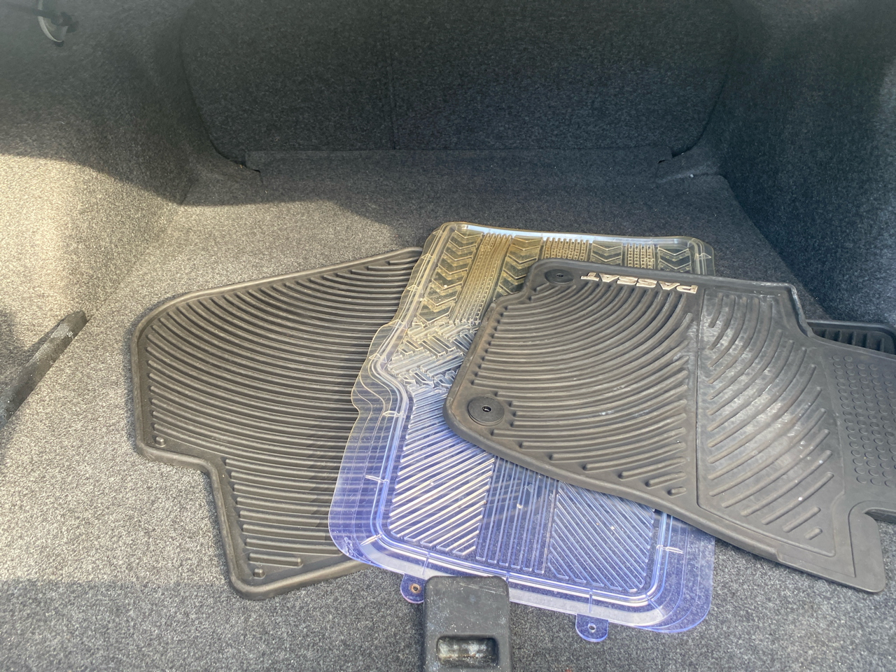 Volkswagen Passat 4dr Sdn 2.5L Auto Wolfsburg Ed PZEV *Ltd Avail* 2014 Volkswagen Passat 4dr Sdn 2.5L Auto Wolfsburg Ed PZEV *Ltd Avail* 2014