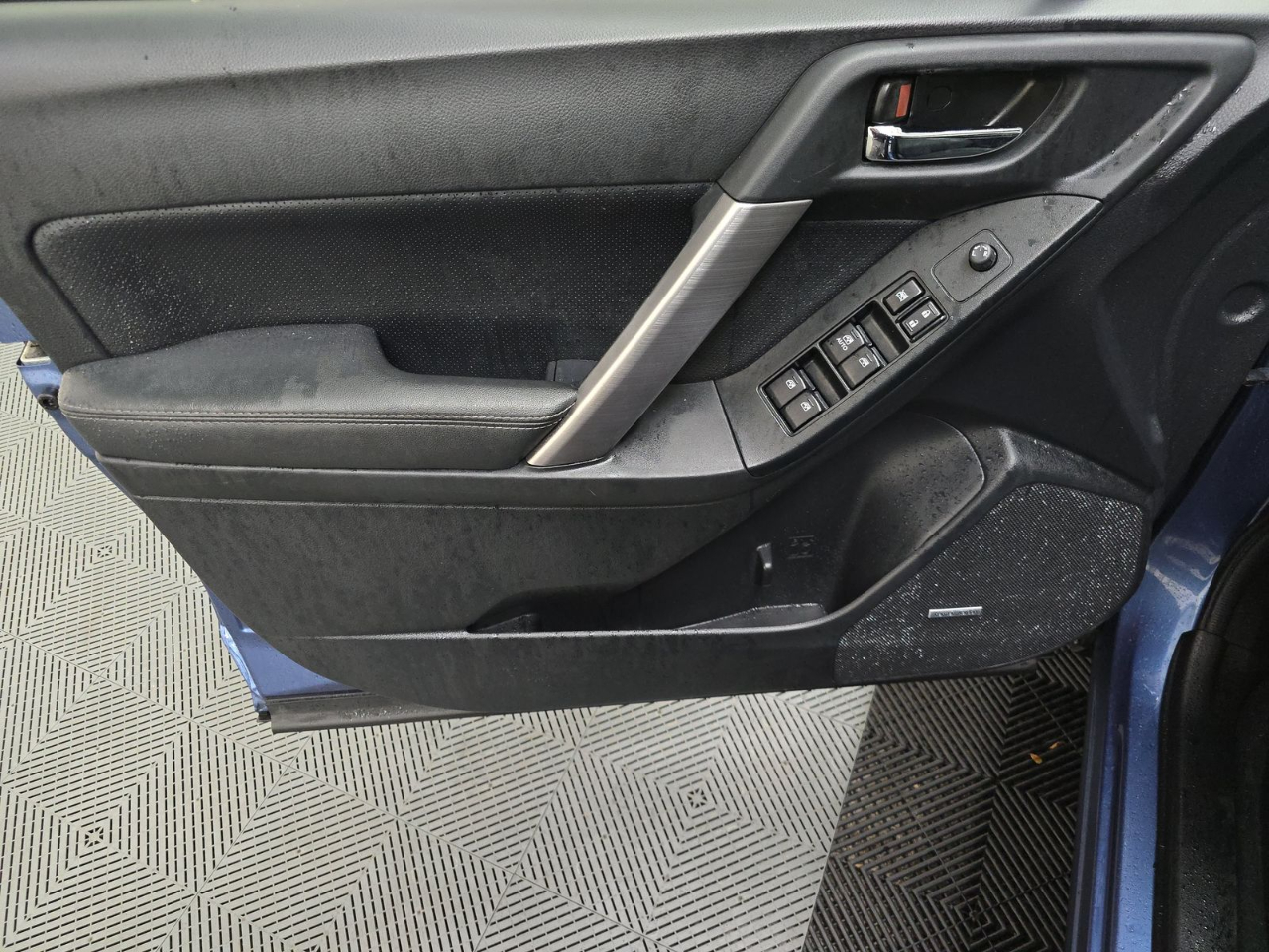 Subaru Forester 4dr CVT 2.0XT Touring 2016