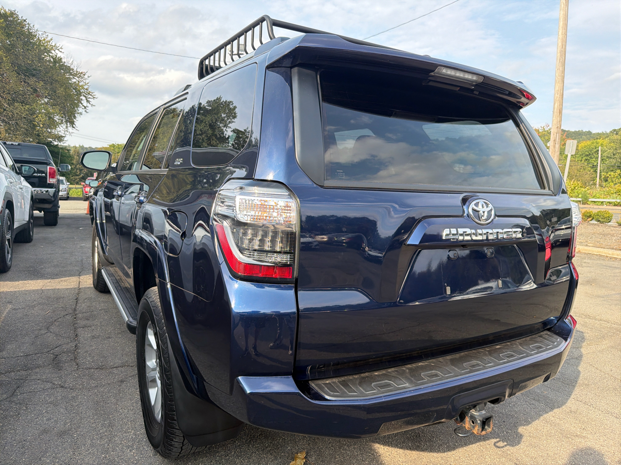 2022 Toyota 4Runner SR5 4WD photo 7