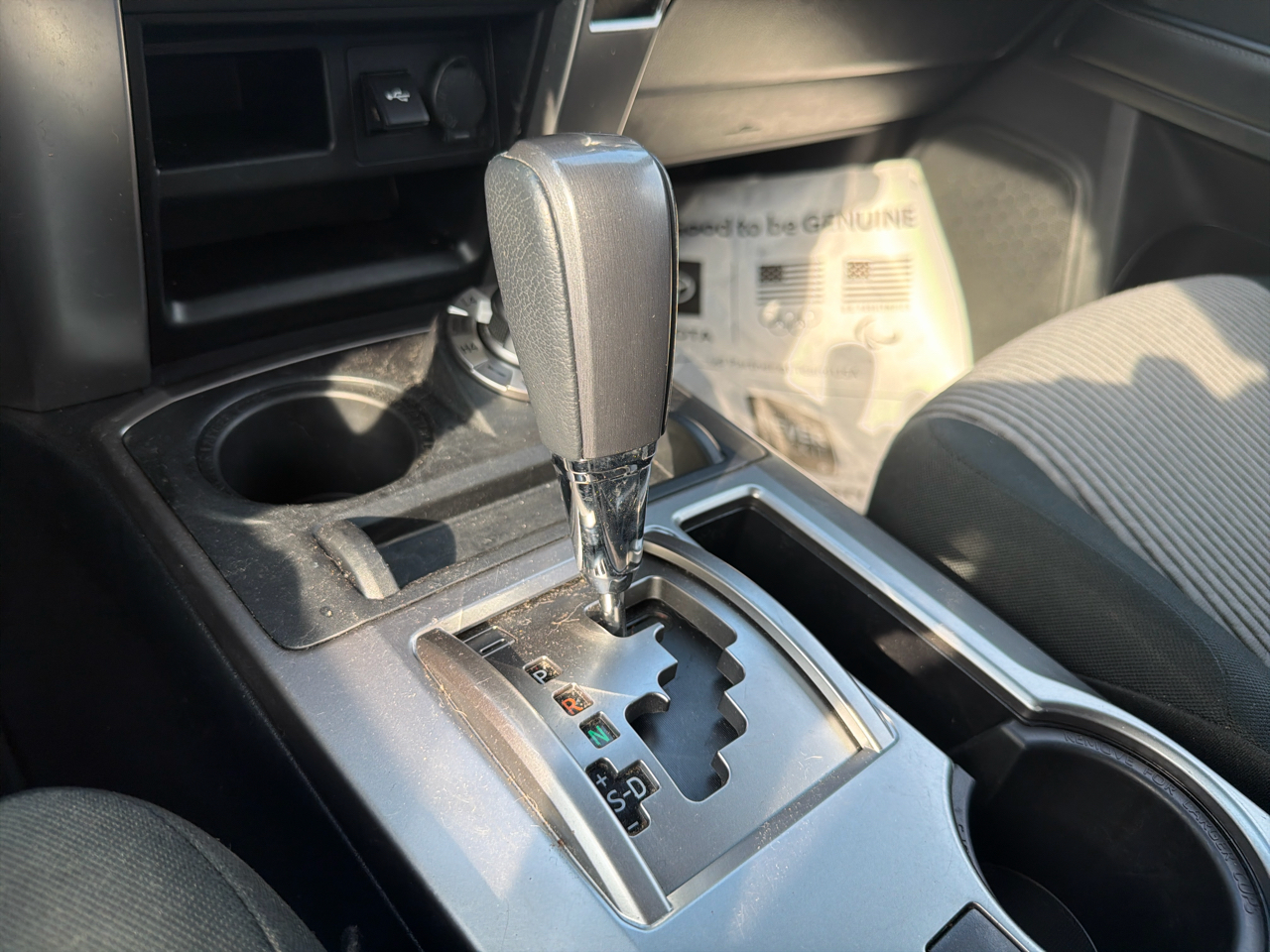 2022 Toyota 4Runner SR5 4WD photo 18