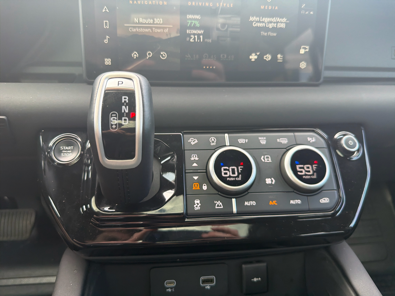 2024 Land Rover Defender 110 X-Dynamic SE photo 20