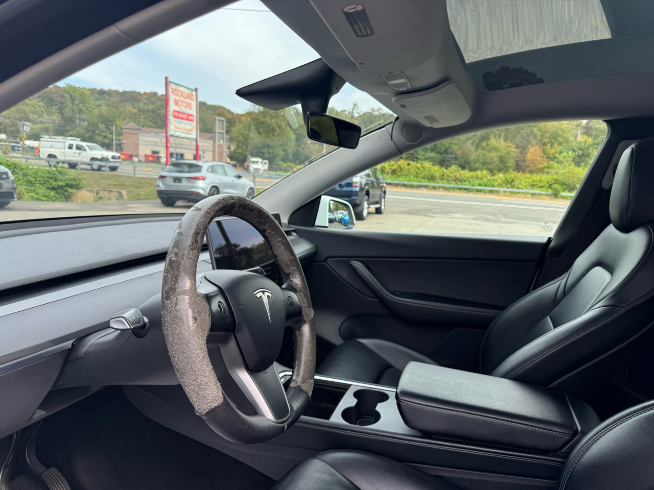 2021 Tesla Model Y Long Range photo 10