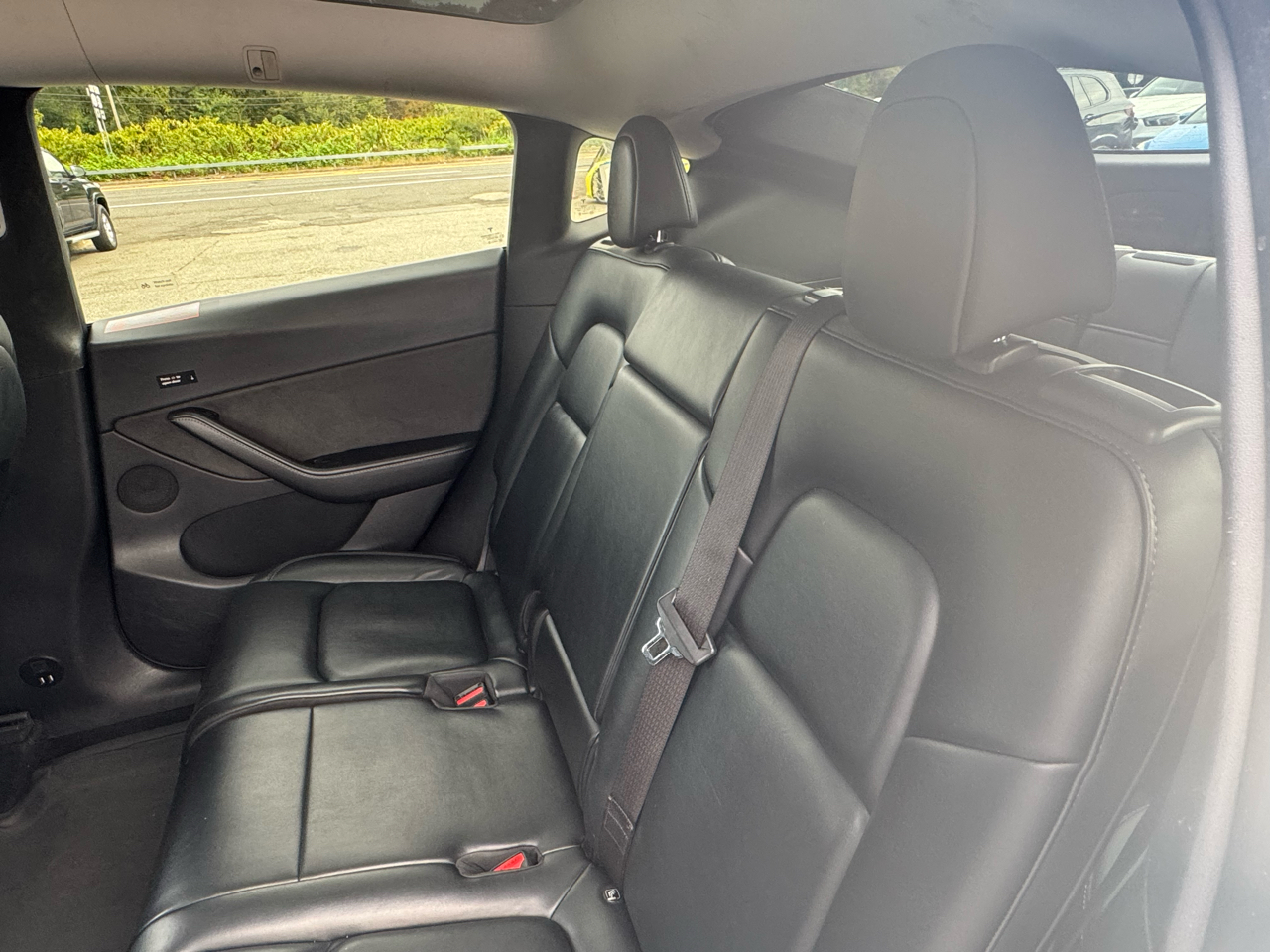 2021 Tesla Model Y Long Range photo 12