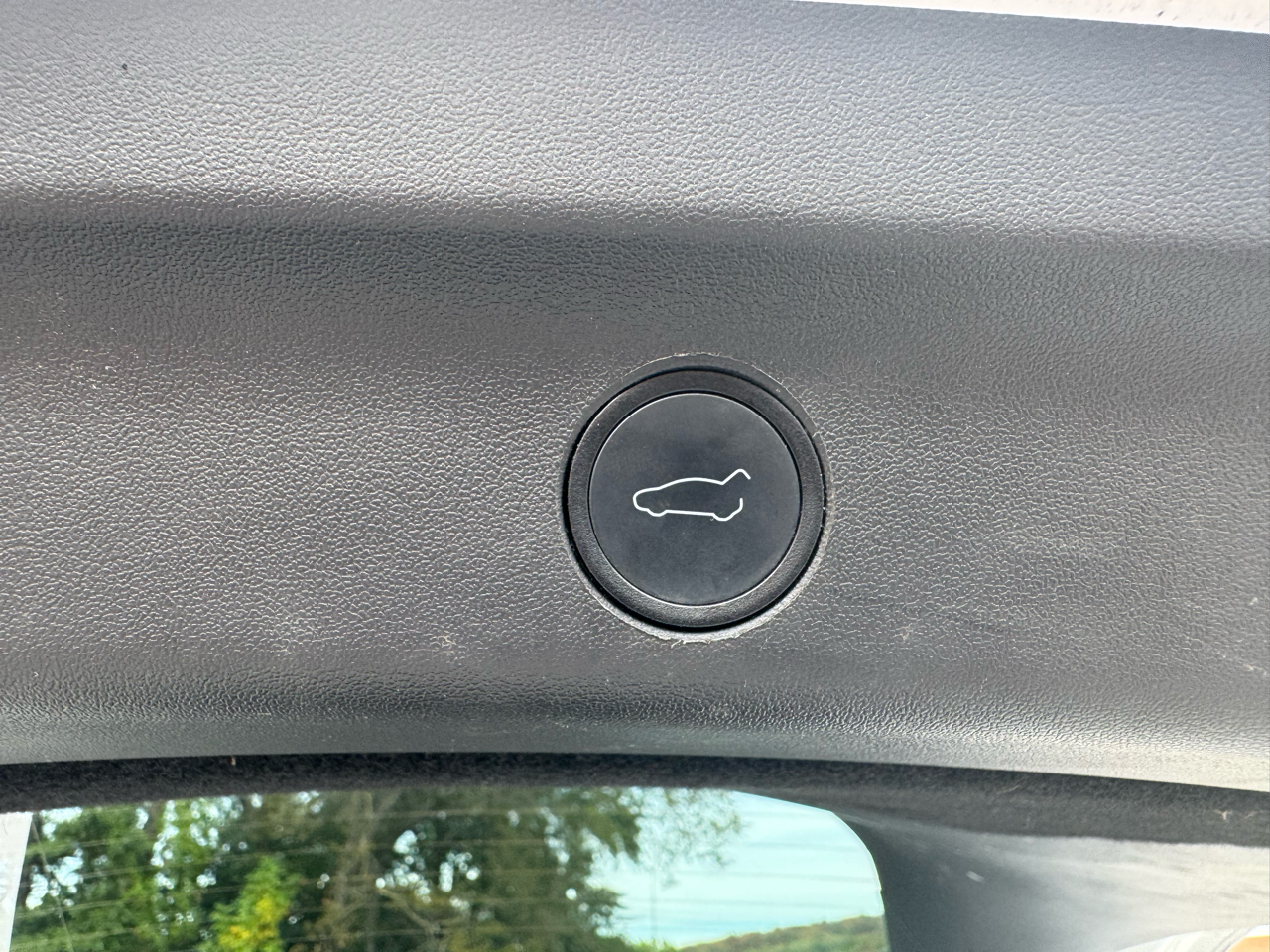 2021 Tesla Model Y Long Range photo 18