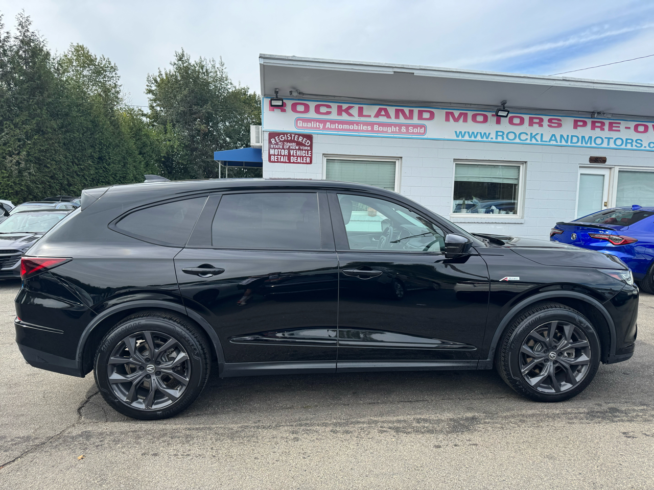 2022 Acura MDX SH-AWD A-Spec photo 4